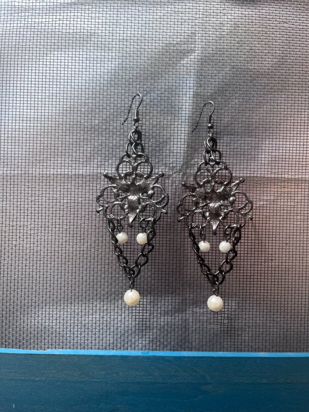 Ladies earrings